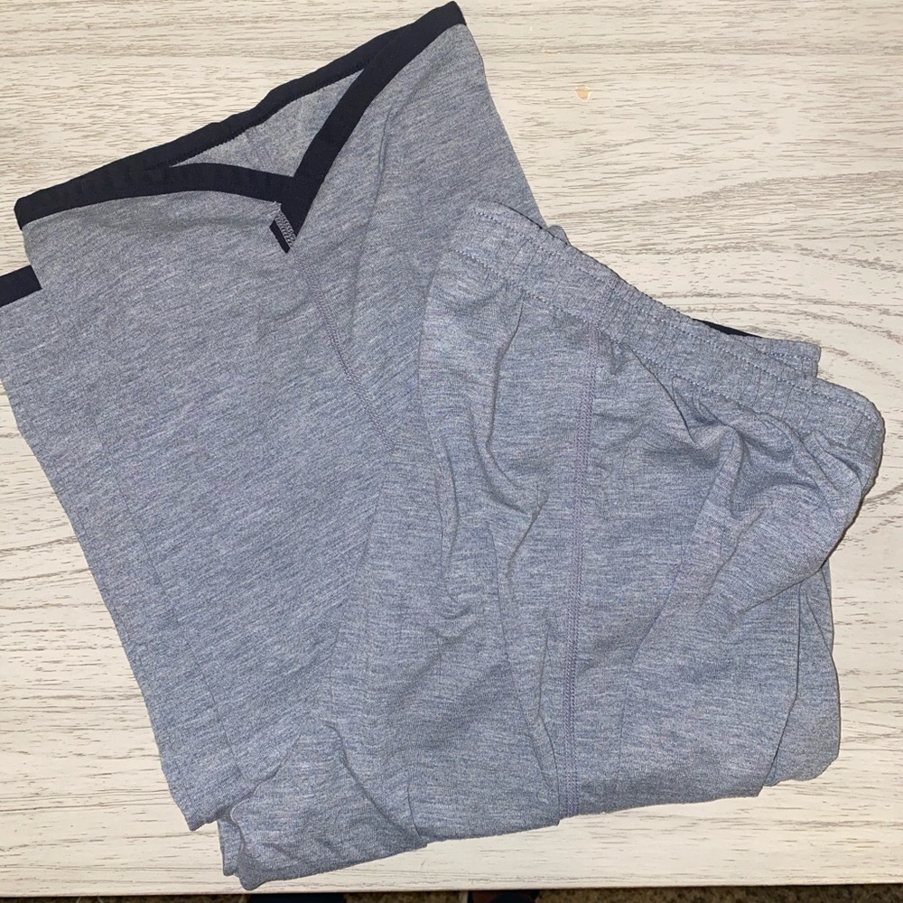 underarmour sweats- SIZE S/M